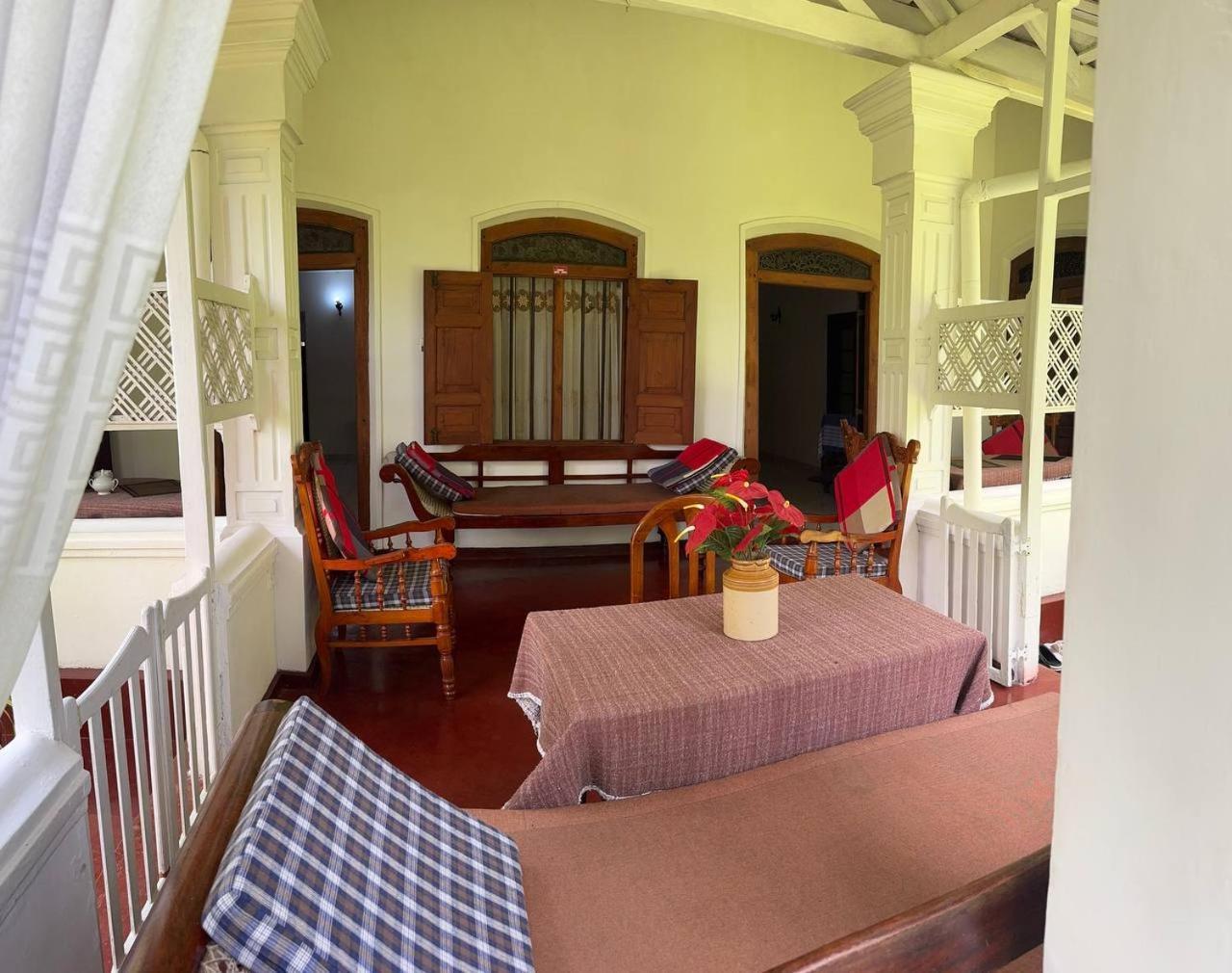 Grand Villa Hikkaduwa Exterior photo