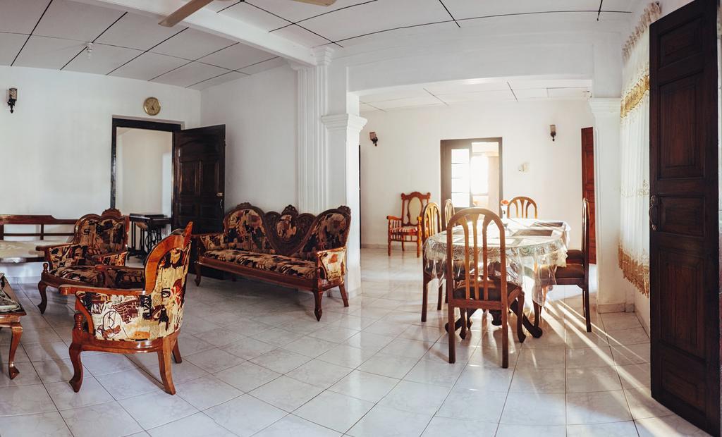 Grand Villa Hikkaduwa Room photo