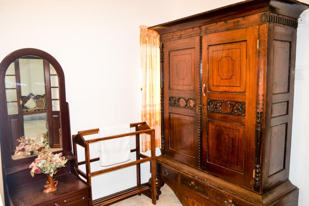 Grand Villa Hikkaduwa Room photo